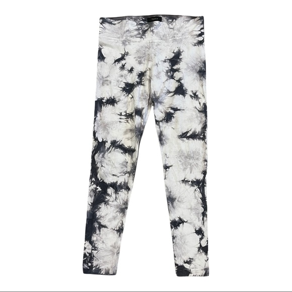 Aritzia Pants - Aritzia Tulala Grey/Black/Pink Tie Dye Leggings Size Medium